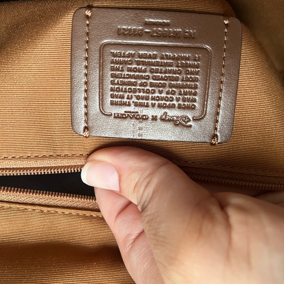 NWT Disney x coach dumbo brown and white  Women's Back pack - Picture 7 of 11